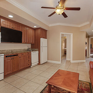 Westgate Town Center &mdash; Sample Living Area