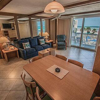 Sea Club IV — Sample Dining Area