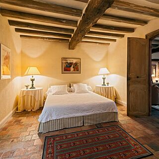 Chateau Alizes &mdash; Sample Bedroom