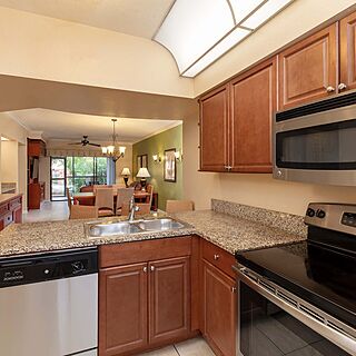 Westgate Lakes Resort & Spa — Villa Kitchen