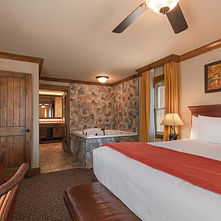 Westgate Smoky Mountain Resort & Water Park — Sample Master Bedroom