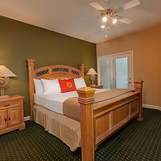 Westgate Branson Lakes — Sample Three Bedroom Villa Bedroom