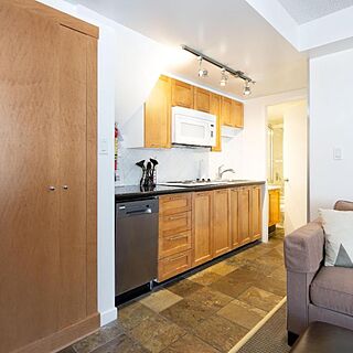 Whistler Village Centre — Sample Kitchenette