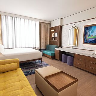 Villas at Disneyland Hotel — Deluxe Studio