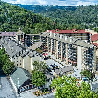 Gatlinburg Town Square