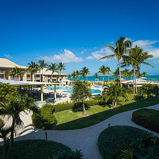 Grand Caymanian Resort — Grounds