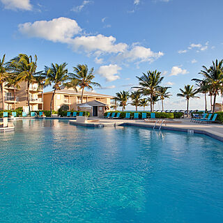 Grand Caymanian Resort — Pool