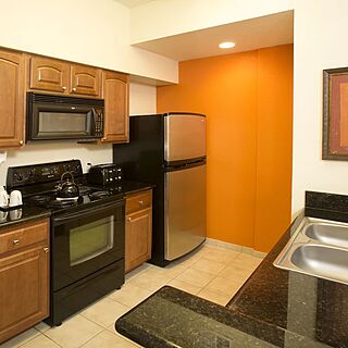 Lake Buena Vista Resort Village & Spa — Sample Kitchen