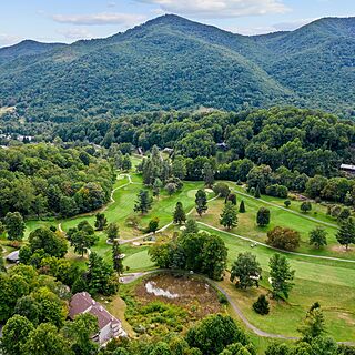Peppertree Maggie Valley — Grounds