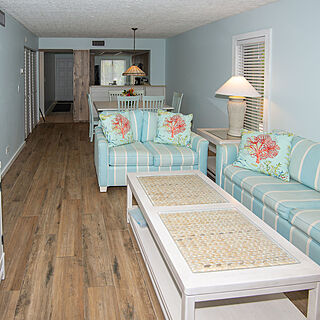 Marathon Key Beach Club — Sample Living Area