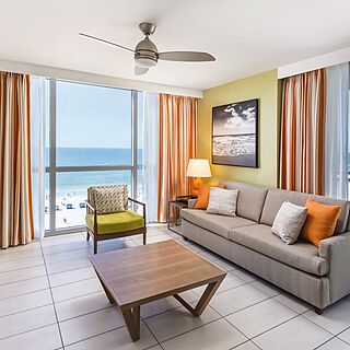 Club Wyndham Clearwater Beach Resort — Sample Living Area