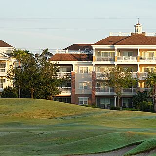 Club Wyndham Reunion — Exterior