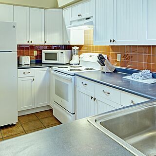 Club Wyndham Newport Overlook — Sample Kitchen