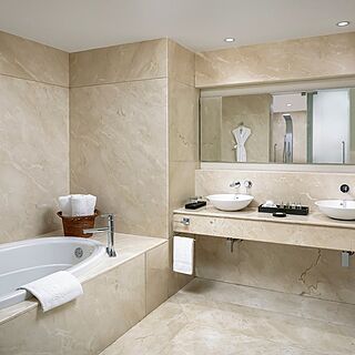 Grand Velas Riviera Nayarit — Sample Bathtub
