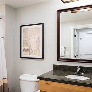 Marriott's Timber Lodge Tahoe — Sample Bathroom