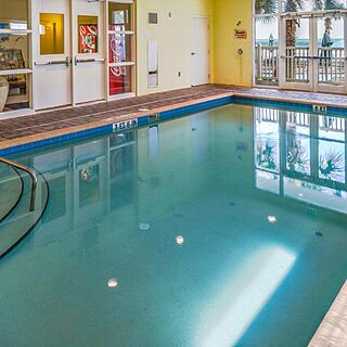 Hilton Vacation Club The Cove on Ormond Beach — Indoor pool