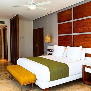 The Reef 28 &mdash; Sample Bedroom