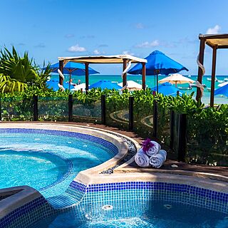 The Reef Coco Beach & Spa — Pool