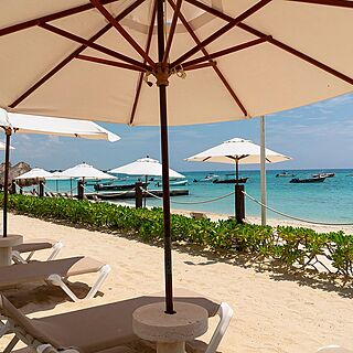The Reef Coco Beach & Spa — Beach