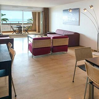 Adagio Nice Promenade des Anglais — Sample Living Area