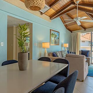 Playa Linda Beach Resort — Sample Dining Area