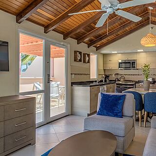 Playa Linda Beach Resort — Sample Living Area