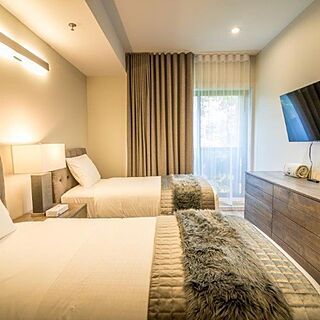 Chateau Morritt — Sample Bedroom