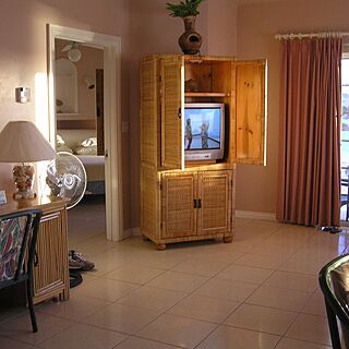 Sandyport Beaches Resort — - Unit Living Area