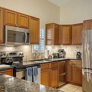 Little Gull Cottages — Sample Kitchen