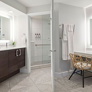 Marriott's Newport Coast Villas &mdash; Sample Bathroom