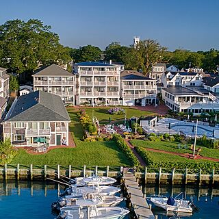 The Harborside Inn