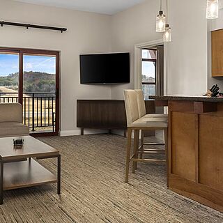 Club Wyndham Great Smokies Lodge — Sample Living Area