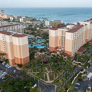 Marriott's Aruba Surf Club — Exterior and Parking