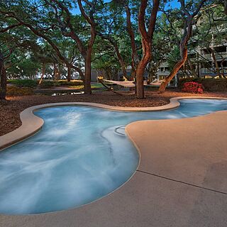 Marriott's Grande Ocean — Hot Tub and Pond-side Hammocks