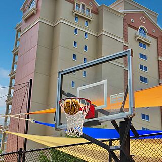 Marriott's OceanWatch Villas at Grande Dunes — Basketball Court