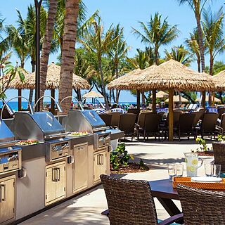 The Westin Nanea Ocean Villas — Grilling And Picnic Area