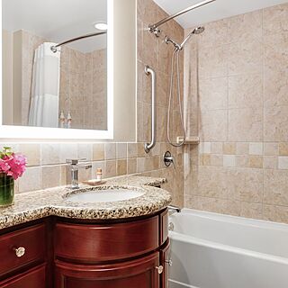 Marriott's Ko Olina Beach Club — Sample Bathroom