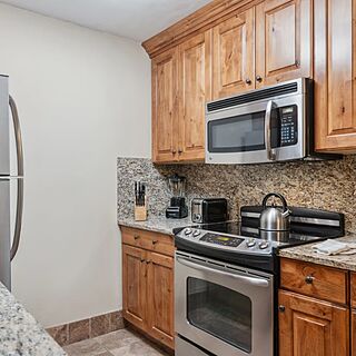 Eagle Point Resort — Sample Kitchen