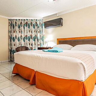 La Quinta Beach Resort — Sample Bedroom