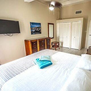 La Quinta Beach Resort — Sample Bedroom