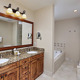 Hyatt Residence Club Beaver Creek, Mountain Lodge — Sample Bathroom