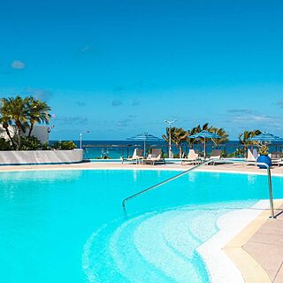 Royal Islander Club la Plage — Pool