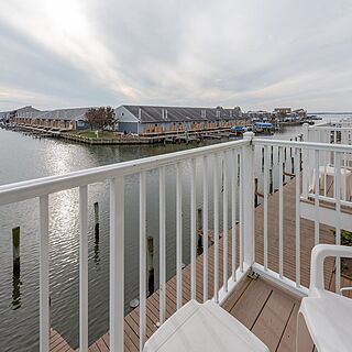 Ocean High &mdash; Sample Balcony