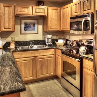 Grand Timber Lodge — Sample Kitchen