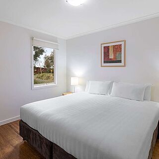 Ramada Resort by Wyndham Phillip Island — Sample Bedroom