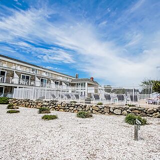 InnSeason Resorts Captain's Quarters — Exterior