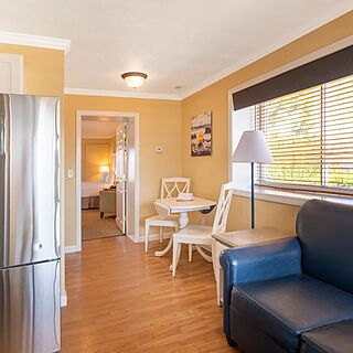InnSeason Resorts Captain's Quarters — Sample Living Area