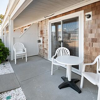 InnSeason Resorts Captain's Quarters — Sample Patio