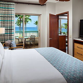 Marriott's Maui Ocean Club - Lahaina Tower — Sample Bedroom