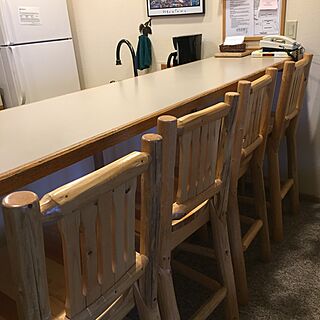 BREAKFAST BAR